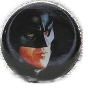 Vintage 1989 Batman Movie Batman Close-up 1.5" Pinback Button